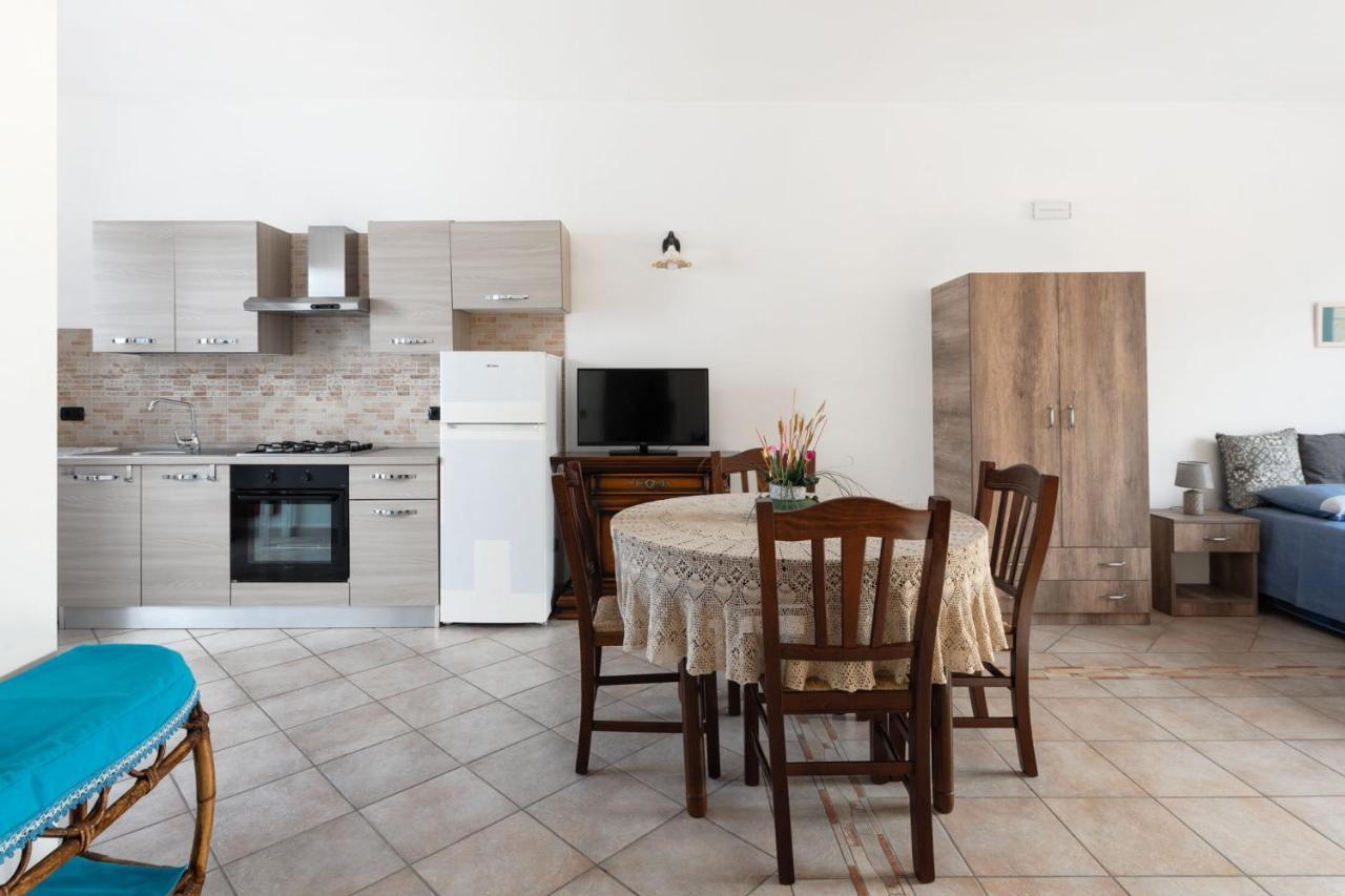 Apartments Alba Lilia - Puglia Salento Nociglia Bagian luar foto